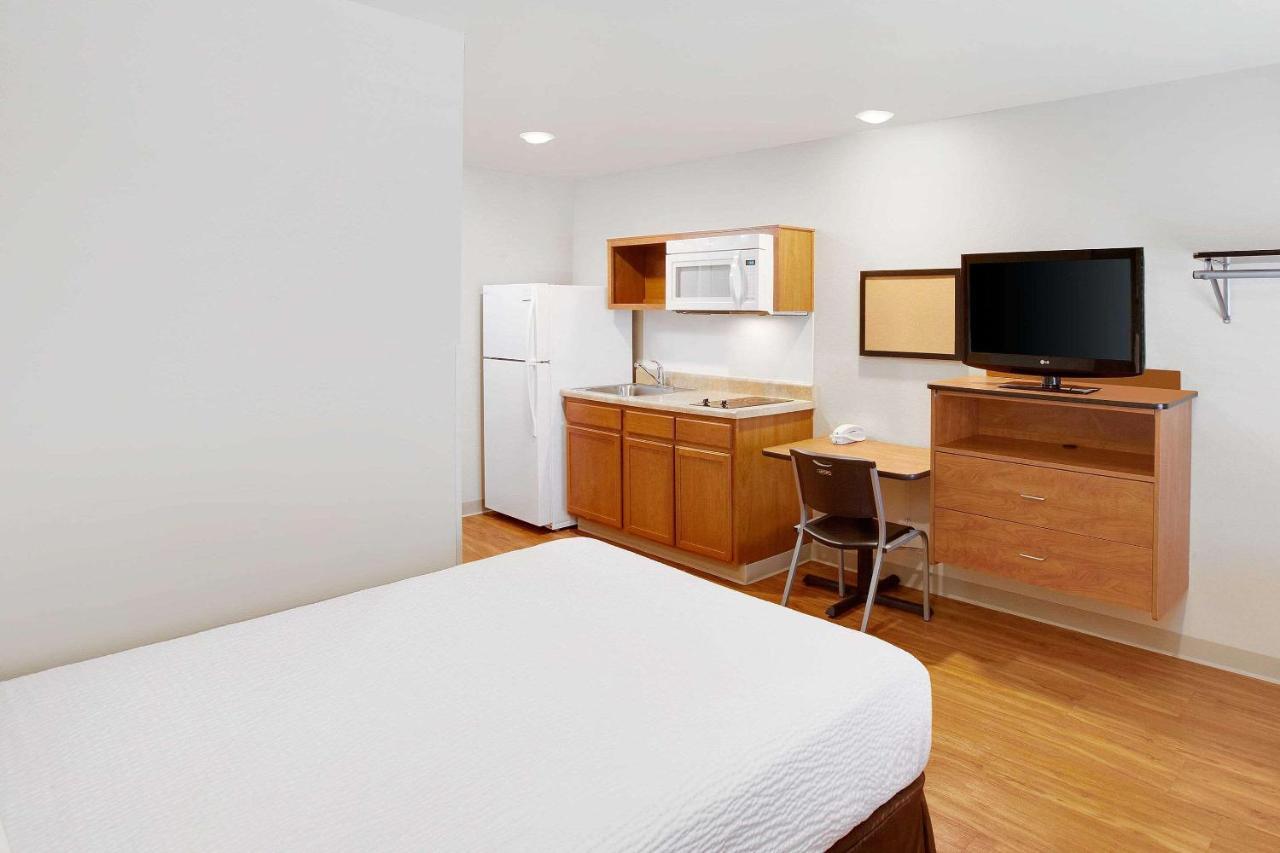 Woodspring Suites Колледж-Стейшн Экстерьер фото