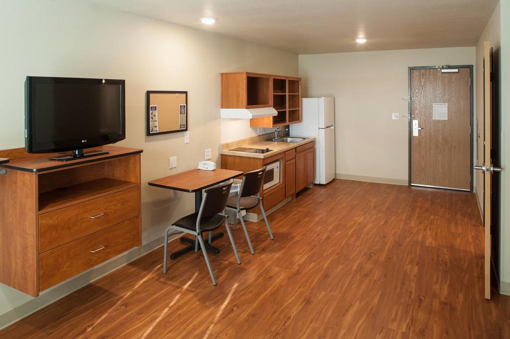 Woodspring Suites Колледж-Стейшн Номер фото
